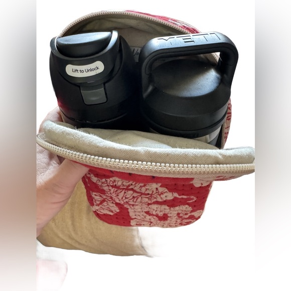 Kantha Sling Bag /Wine bag holder. What a gift A bottle of Merlot ??? - Picture 5 of 15